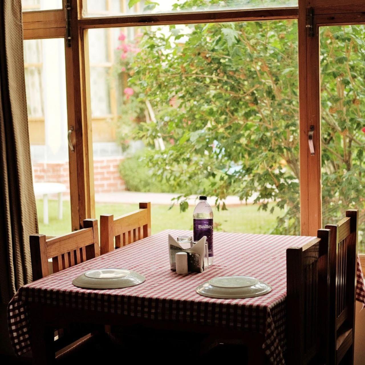 Hotel Lonchay Residency Leh Bagian luar foto